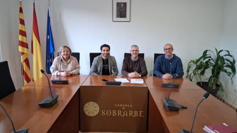 L'Acadèmia signa convenis de col·laboració per promoure l'aragonès amb la comarca de Sobrarbe i els municipis d'Aínsa-Sobrarbe i Estadilla.